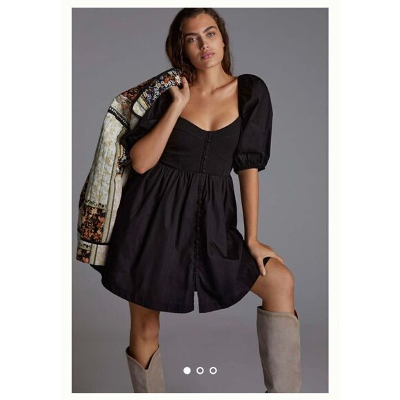 Anthropologie - Maeve Puff-Sleeved Sweetheart MIni
Dress size small petite - Picture 1 of 11